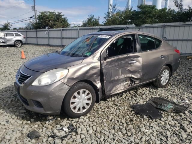 2012 Nissan Versa S