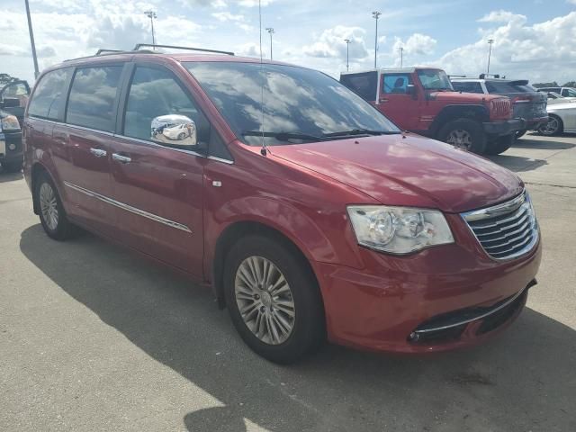 2013 Chrysler Town & Country Touring L