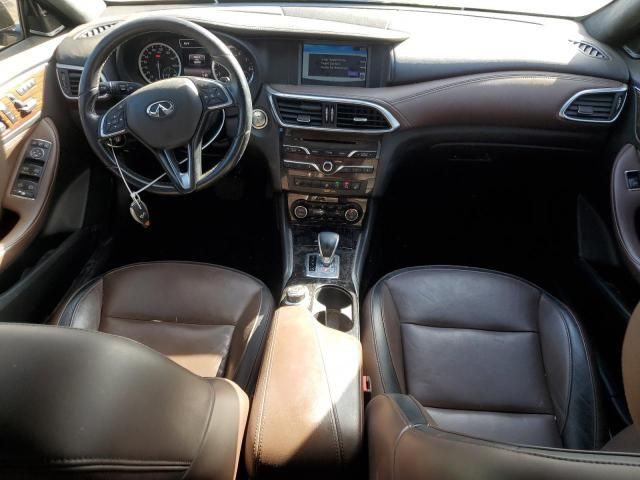 2017 Infiniti QX30 Base