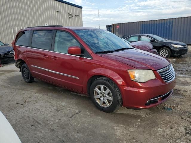 2013 Chrysler Town & Country Touring