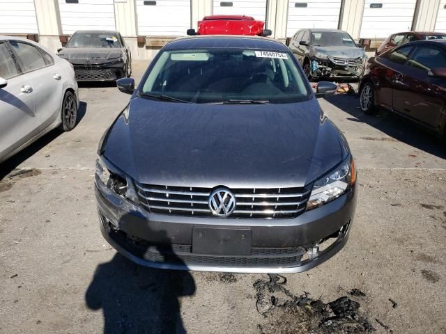 2014 Volkswagen Passat S