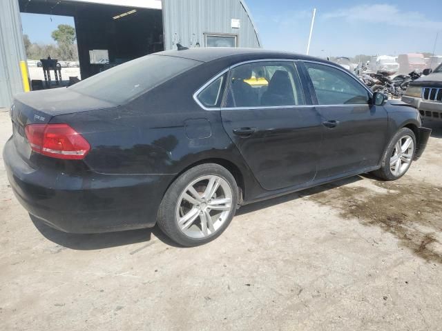 2014 Volkswagen Passat SE