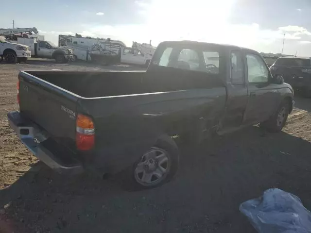 2004 Toyota Tacoma Xtracab