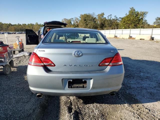 2006 Toyota Avalon XL