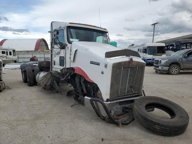 2015 Kenworth Construction T800