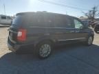 2013 Chrysler Town & Country Touring L