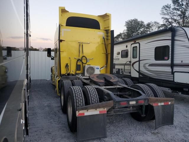 2017 Peterbilt 579