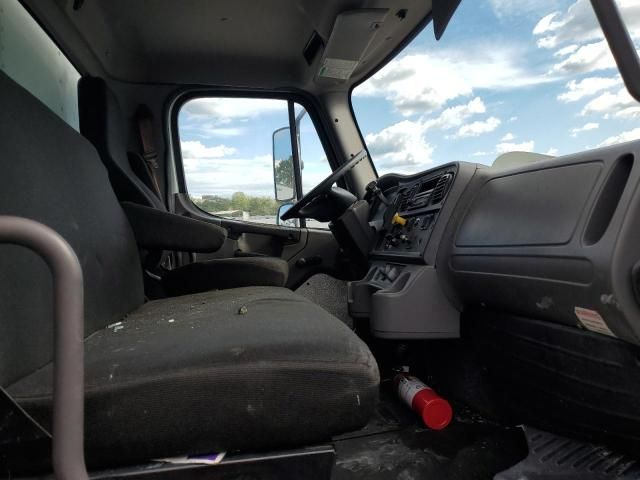 2015 Freightliner M2 106 Medium Duty