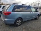 2004 Toyota Sienna CE