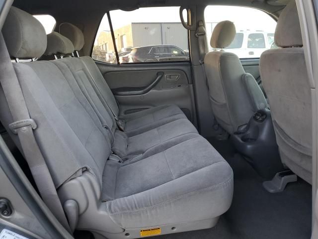 2005 Toyota Sequoia SR5