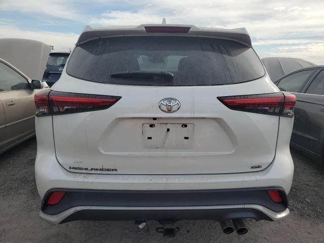 2021 Toyota Highlander XSE