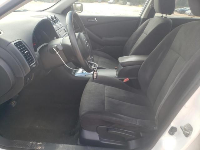 2011 Nissan Altima Base