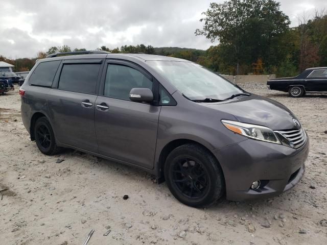 2015 Toyota Sienna XLE