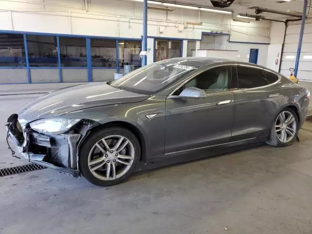 2013 Tesla Model S