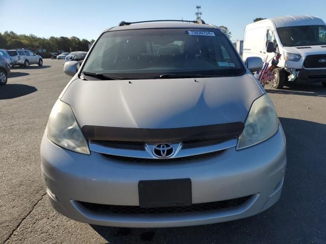 2006 Toyota Sienna XLE