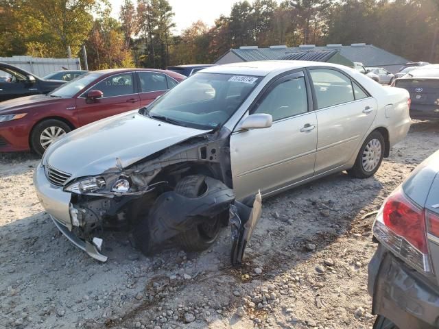 2005 Toyota Camry LE