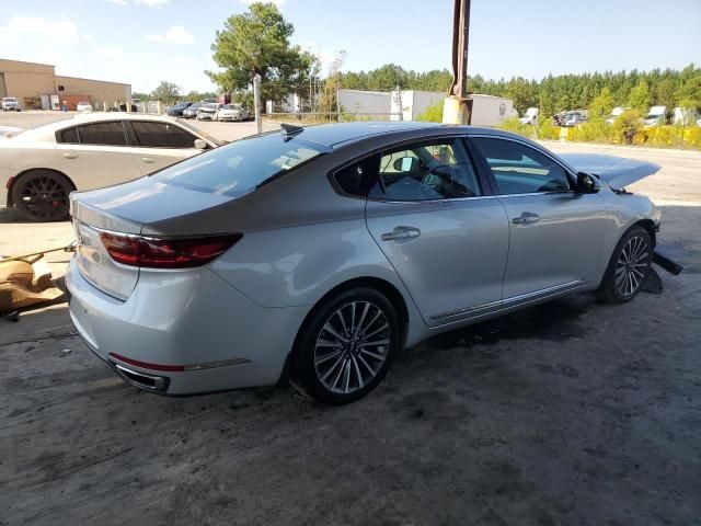 2018 KIA Cadenza Premium