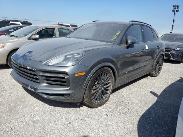 2022 Porsche Cayenne S