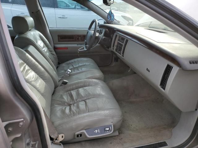 1996 Cadillac Fleetwood Base