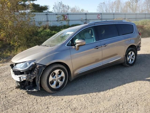 2017 Chrysler Pacifica Touring L Plus