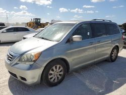 Carros dañados por inundaciones a la venta en subasta: 2010 Honda Odyssey EXL