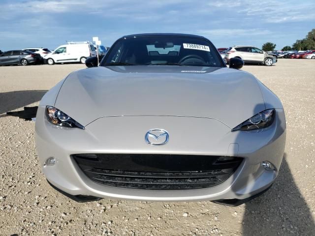 2022 Mazda MX-5 Miata Sport