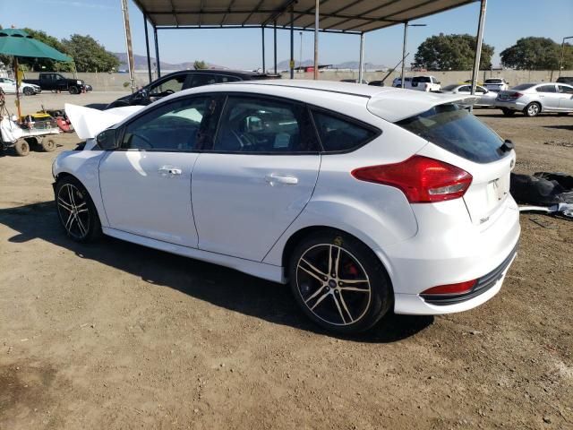 2017 Ford Focus ST