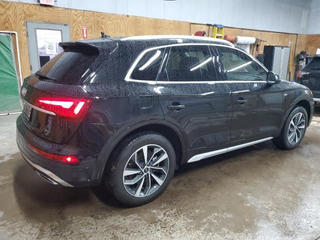 2022 Audi Q5 Premium Plus 45