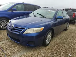 Carros dañados por inundaciones a la venta en subasta: 2011 Toyota Camry Base