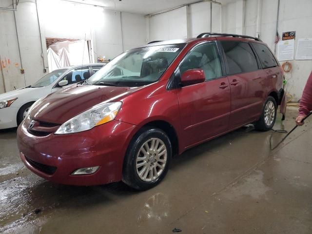 2008 Toyota Sienna XLE