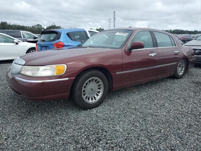 2001 Lincoln Town Car Cartier