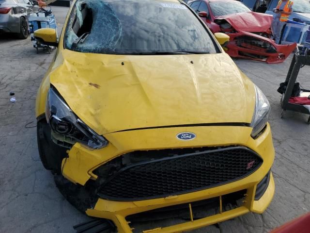 2018 Ford Focus ST