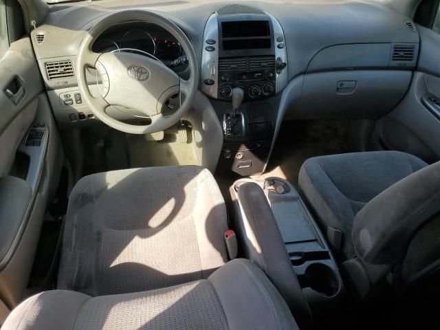 2006 Toyota Sienna CE