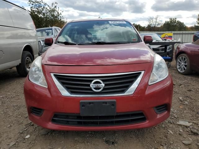 2013 Nissan Versa S