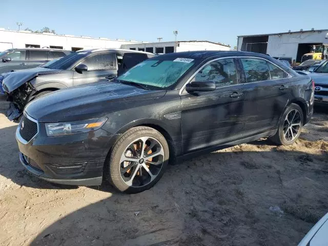 2015 Ford Taurus SHO