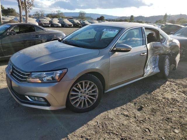 2016 Volkswagen Passat SE