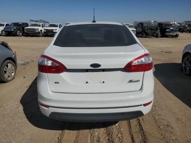 2015 Ford Fiesta SE