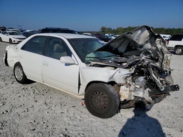 1999 Toyota Camry LE