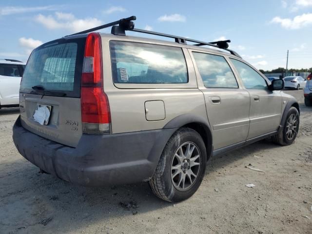 2004 Volvo XC70