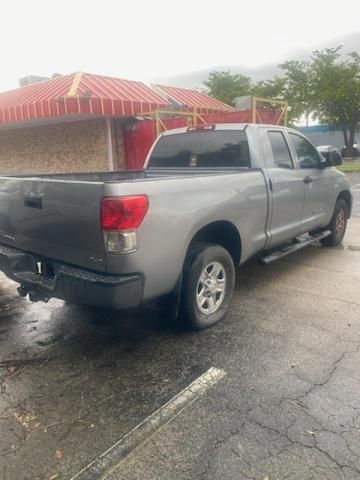 2013 Toyota Tundra Double Cab SR5