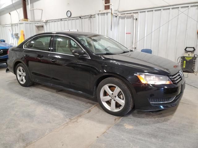 2012 Volkswagen Passat SE