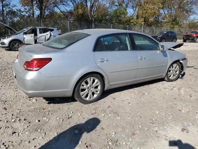 2010 Toyota Avalon XL