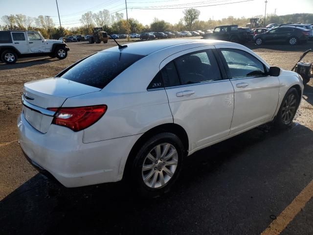 2013 Chrysler 200 Touring