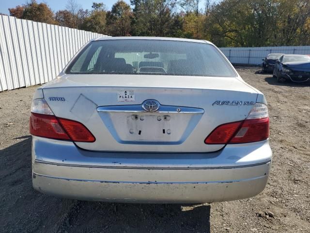 2004 Toyota Avalon XL