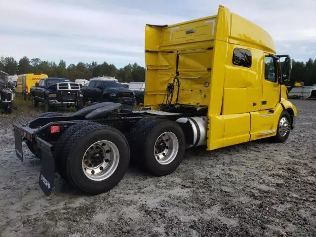 2020 Volvo VN VNL