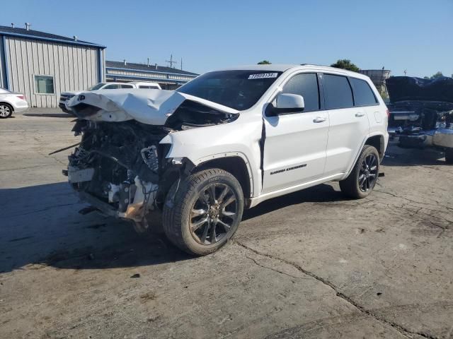 2020 Jeep Grand Cherokee Laredo