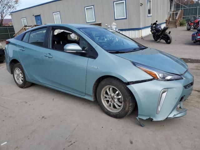 2020 Toyota Prius LE