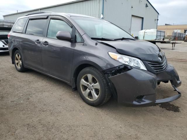 2013 Toyota Sienna