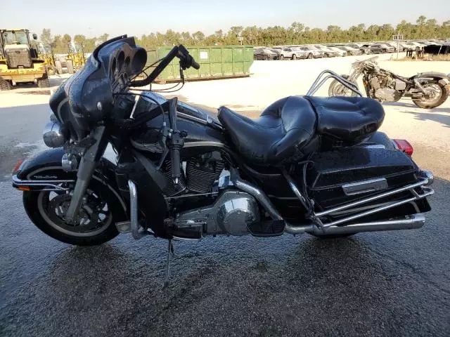 2003 Harley-Davidson Flhtcui