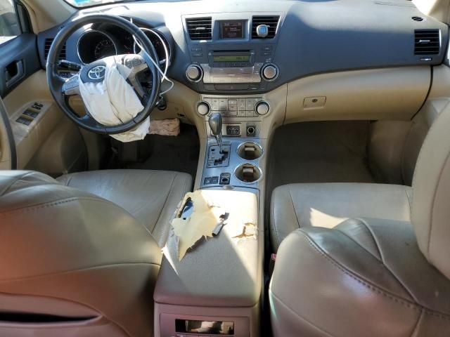 2010 Toyota Highlander SE